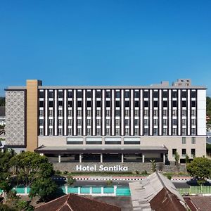 Hotel Santika Blitar